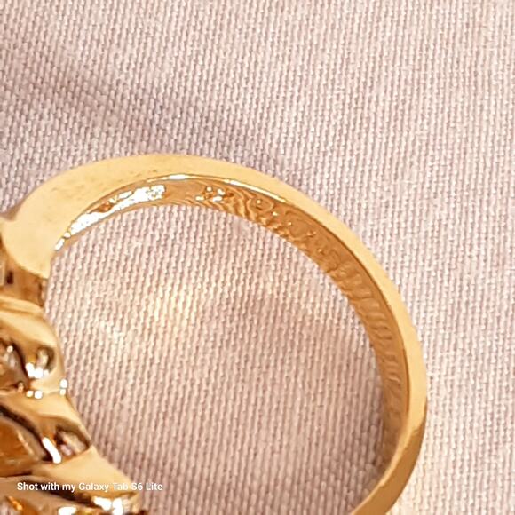 Red White Blue Stone Ring On Gold Tone Open Prong Setting Sample - Picture 6 of 7